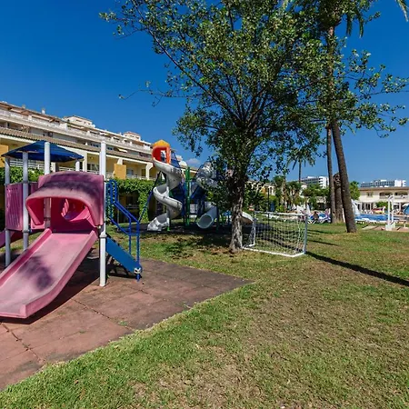 Mariner Club Aparthotel 3*