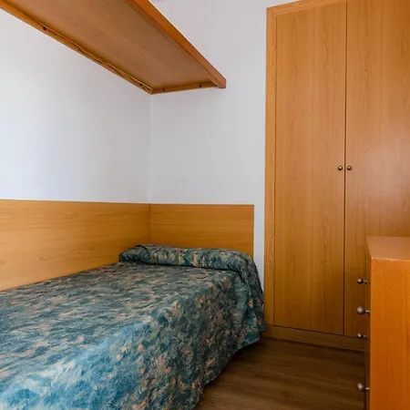 Mariner Club Apartahotel 3*