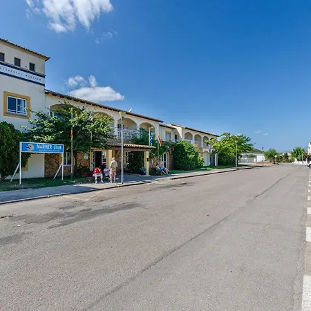 Mariner Club Aparthotel